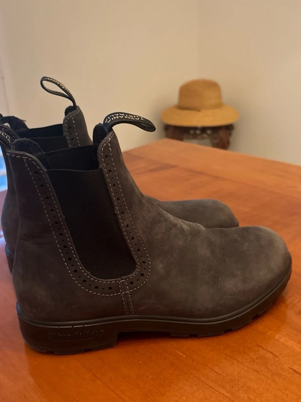 Blundstone Rustic Black Chelsea Rain Boots